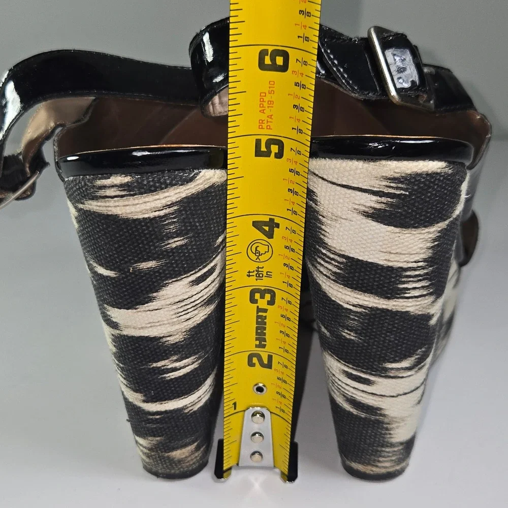 BCBGeneration Black Patent Leather Wedge Sandals Ankle Strap Size 7.5